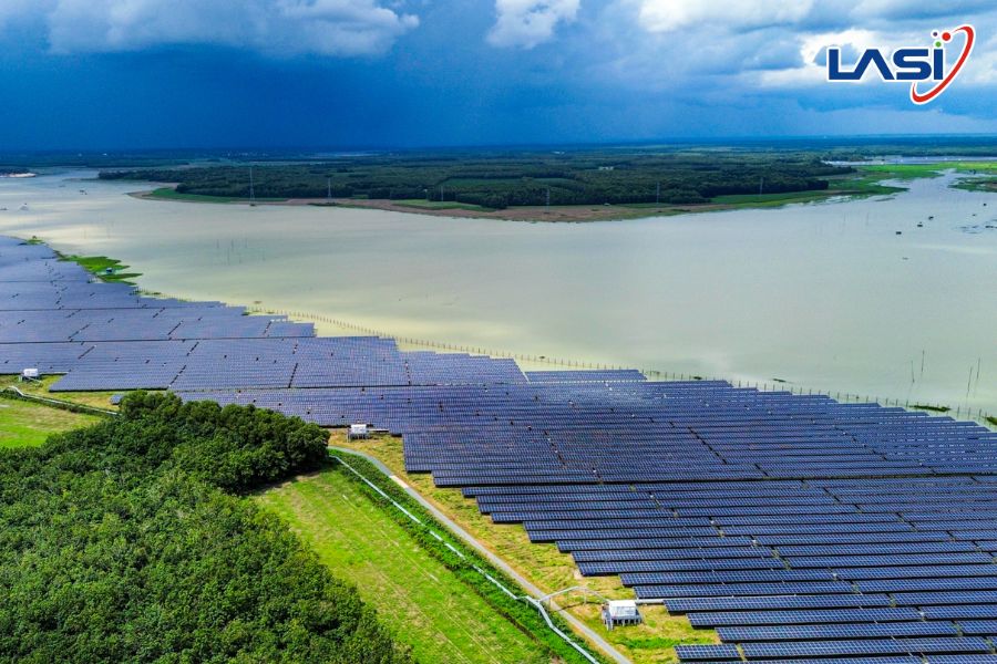 Năng Lượng Sạch Và Bền Vững - Hướng Đi Chiến Lược Cho Tương Lai Xanh