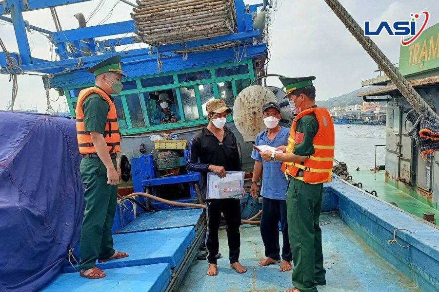 Nguyên Nhân Việt Nam Nhận Thẻ Vàng EC