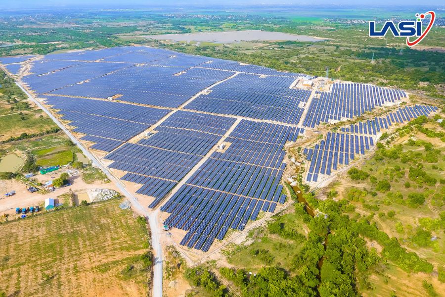 Tìm Hiểu Về Trang Trại Năng Lượng Mặt Trời