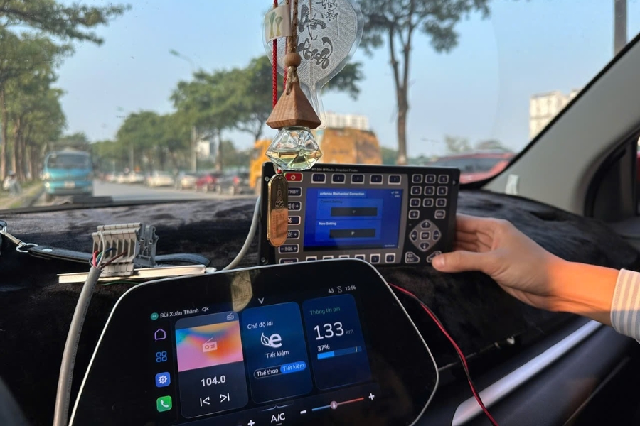 Máy Định Hướng Vô Tuyến RT-500-M